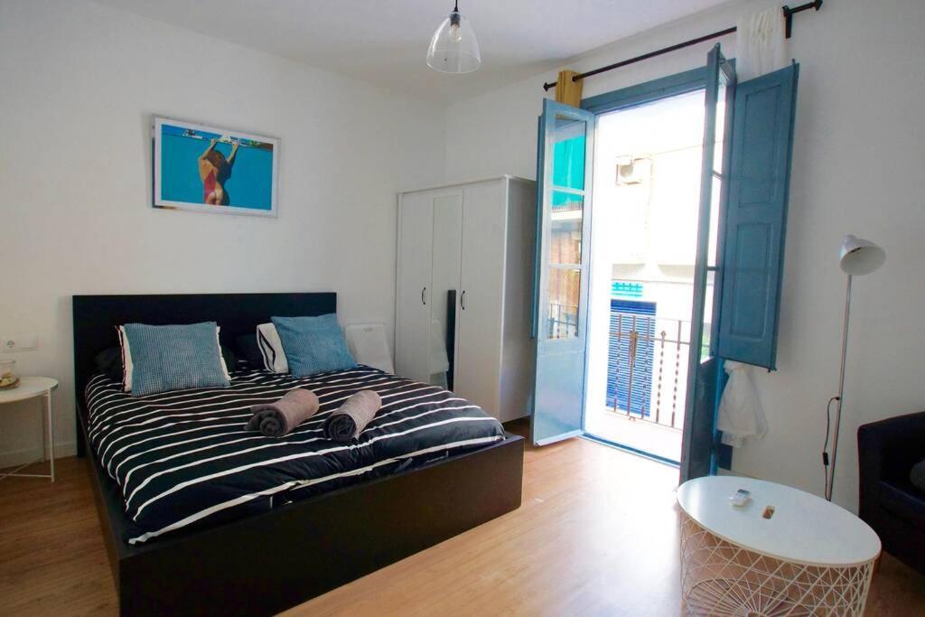 Lovely Flat Fira Mwc Οσπιταλέτ ντε Λιοβρεγάτ Εξωτερικό φωτογραφία